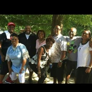 Meet your Posher, Carlos